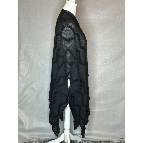 Stylish Zig Zag Fashion Poncho Black One Size Fits Most‎  FM-AV246 - Picture 2 of 5